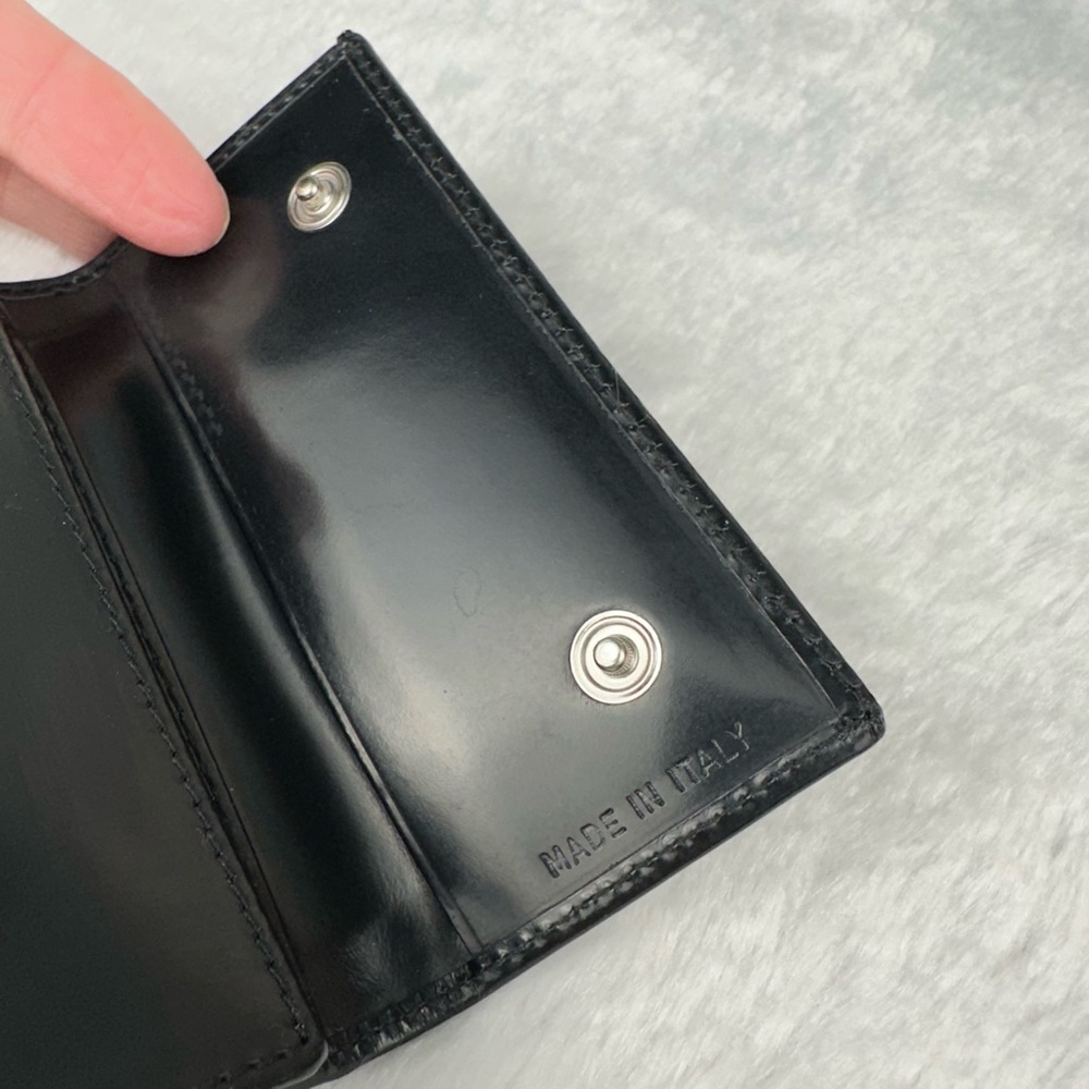 Prada Matte Black Patent Leather Key Cles wallet - Picture 5 of 12